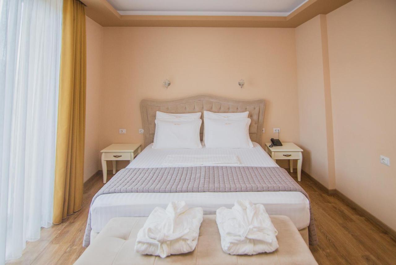 Christi's Borova Hotel 4*